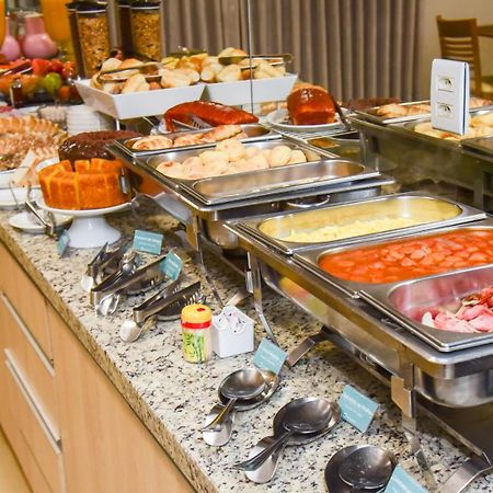 Hotel Plaza Garden Cascavel  Eksteriør billede