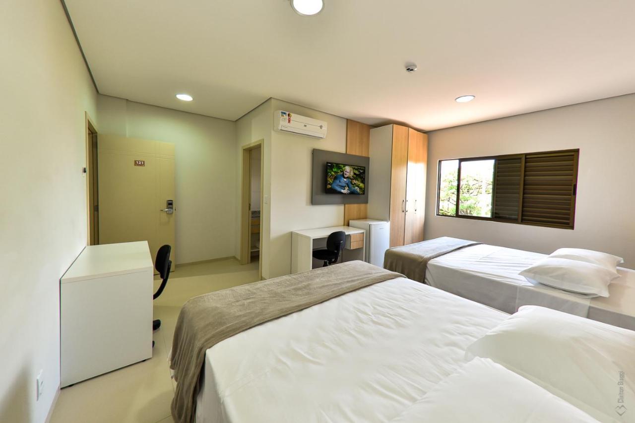 Hotel Plaza Garden Cascavel  Eksteriør billede