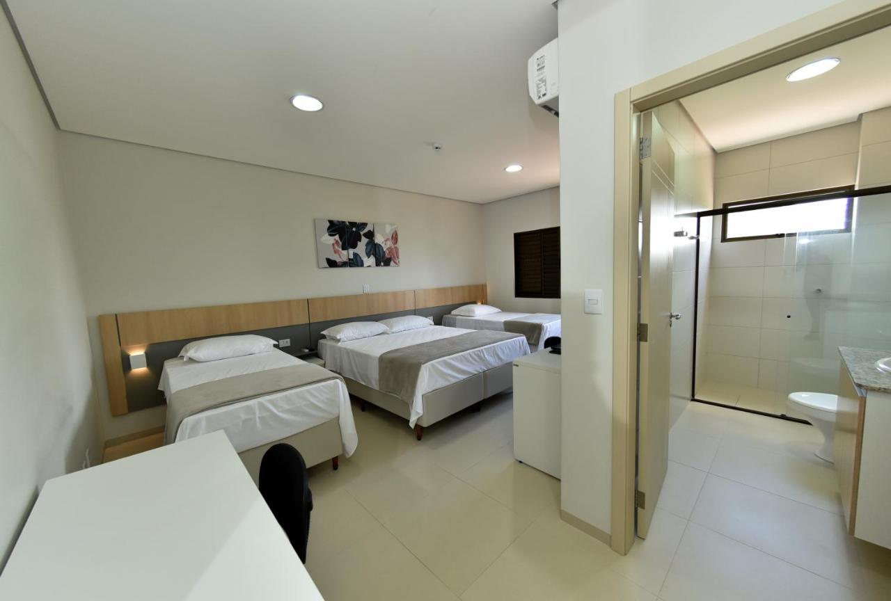 Hotel Plaza Garden Cascavel  Eksteriør billede