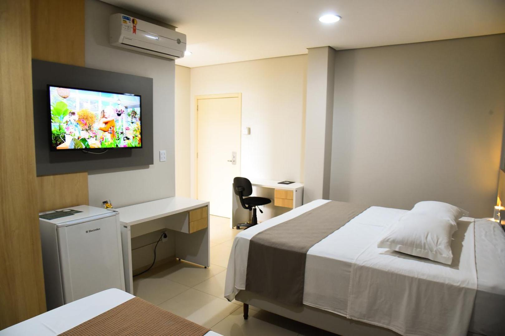 Hotel Plaza Garden Cascavel  Eksteriør billede