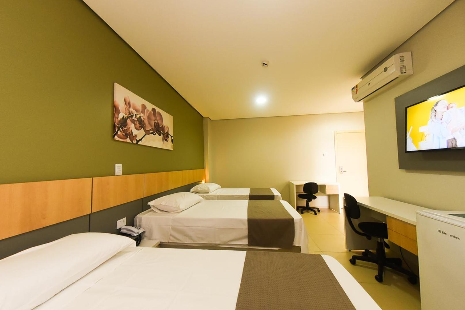 Hotel Plaza Garden Cascavel  Eksteriør billede
