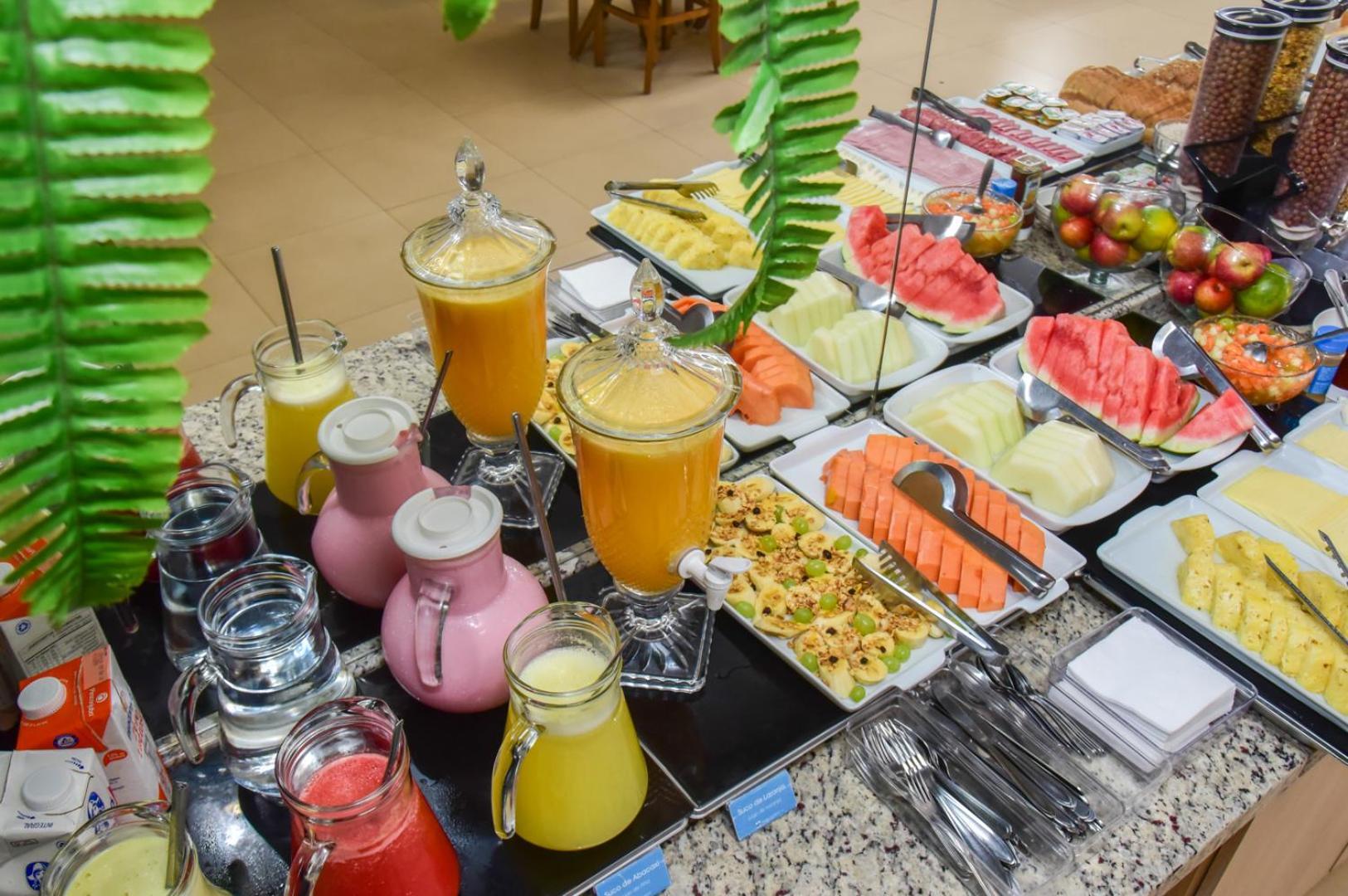 Hotel Plaza Garden Cascavel  Eksteriør billede