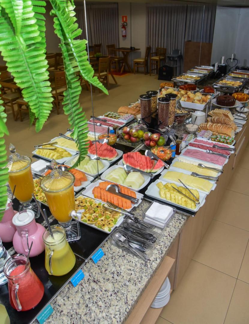 Hotel Plaza Garden Cascavel  Eksteriør billede